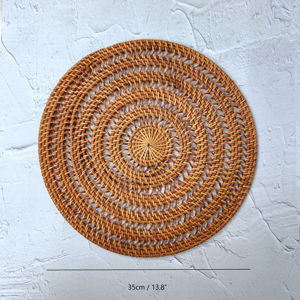 Set of 4 Honey Brown Spiral Round Rattan Placemats, Bohemian Placemats With Mesh Pattern, Home Decor Ideas