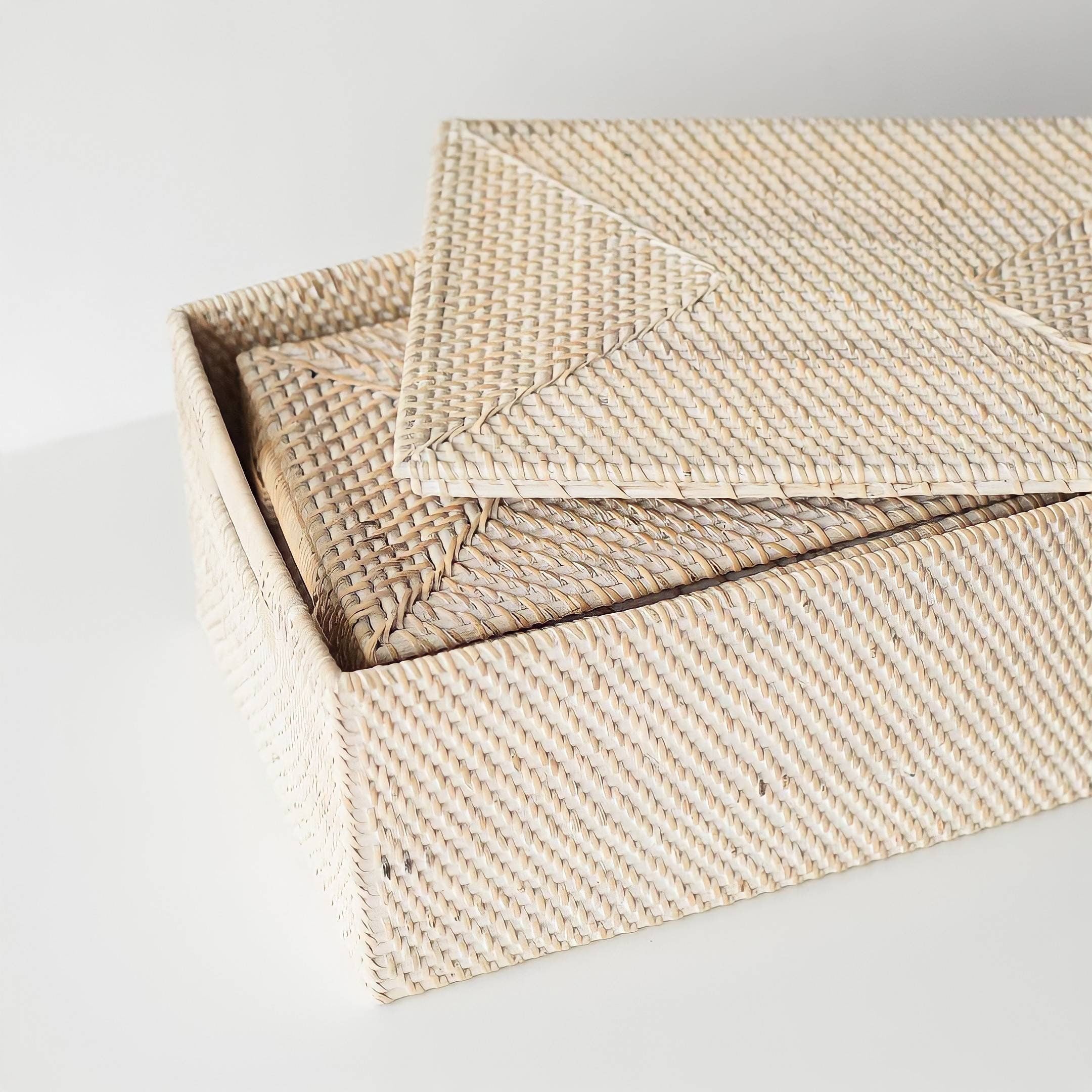A Pair of White Woven Rattan Storage Box With Lid, Large Organizer Box, Wicker Rectangle Container