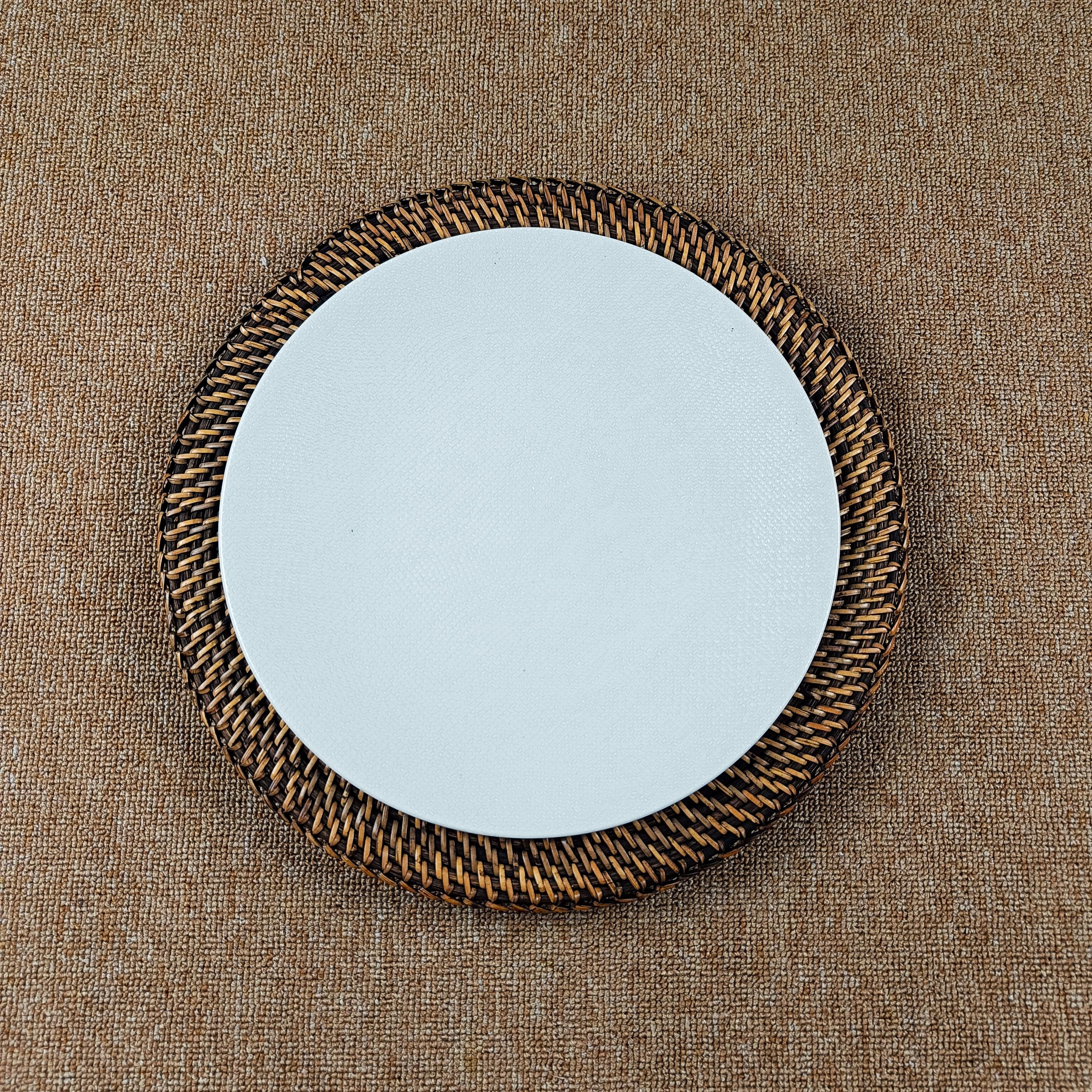 Set of 3 Dark Brown Rattan Charger Plates - 33cm Natural Handwoven Placemats with Side-Direction Weave Edges