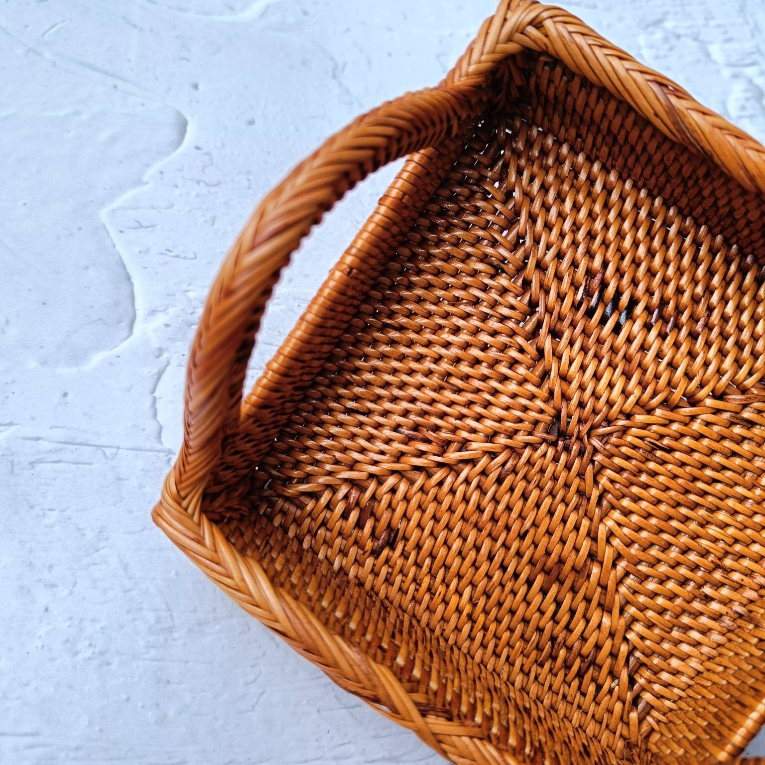 Vintage Mini Square Rattan Tray, Decorative trays, Jewellery Tray, Woven Straw Perfume Tray