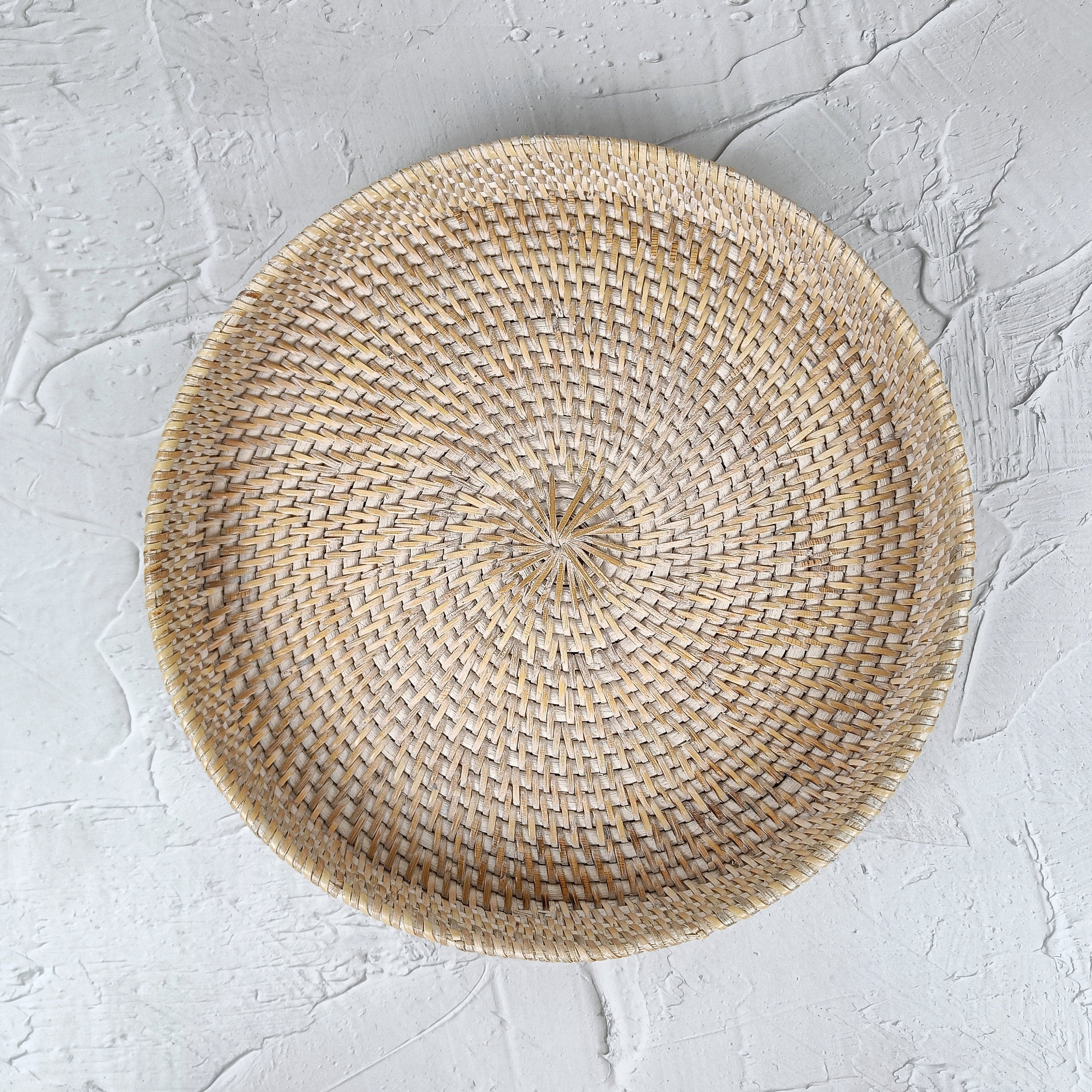 White Woven Round Rattan Tray, Coffee Table Tray, Round Boho Serving Tray for Table, Straw Serving Tray