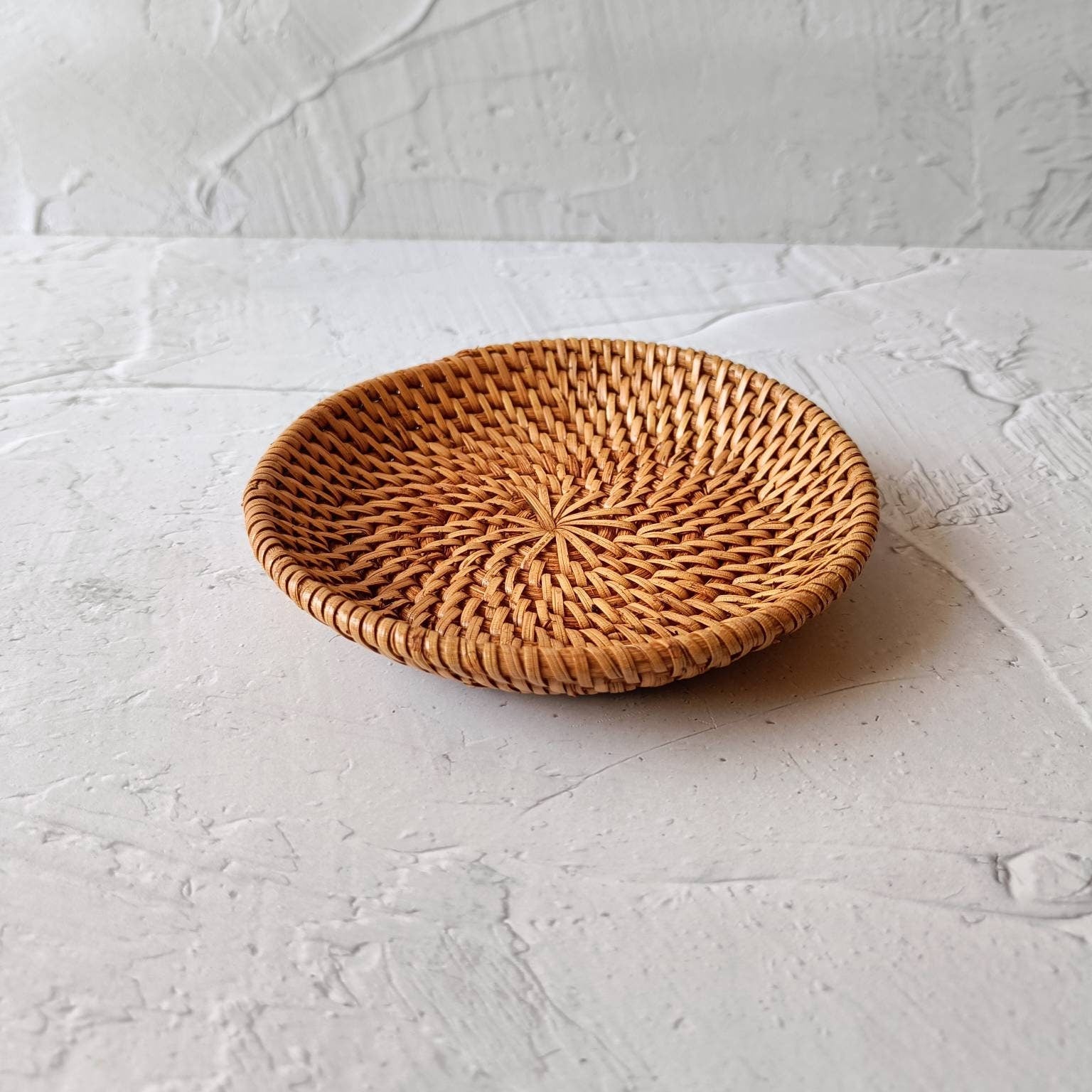 1 Set Rattan Decorative Trays, Charger Plate, Fruit Plate, Wedding Decoration