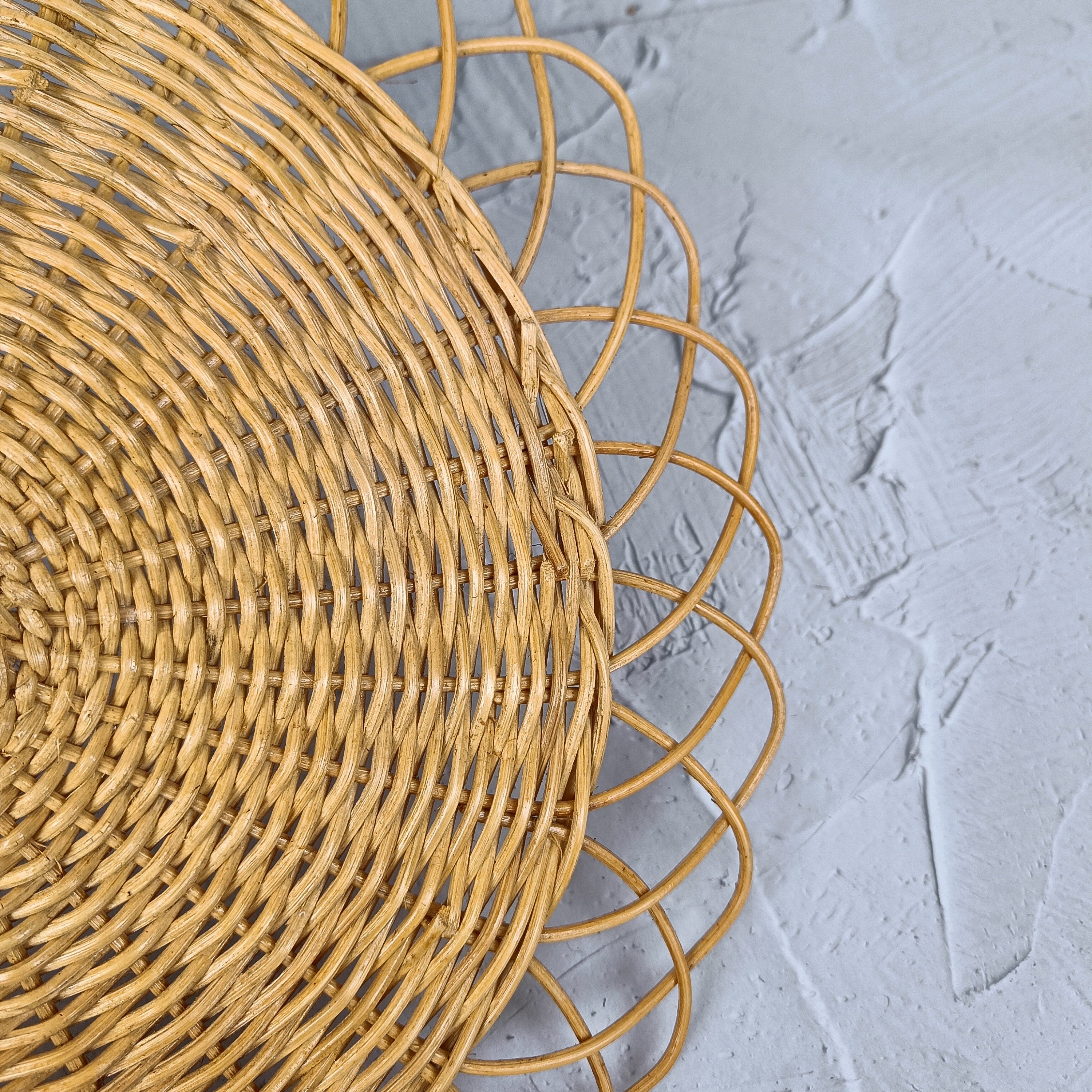 Woven Natural Flower Rattan Placemat, Charger Plate, Boho Home Decoration