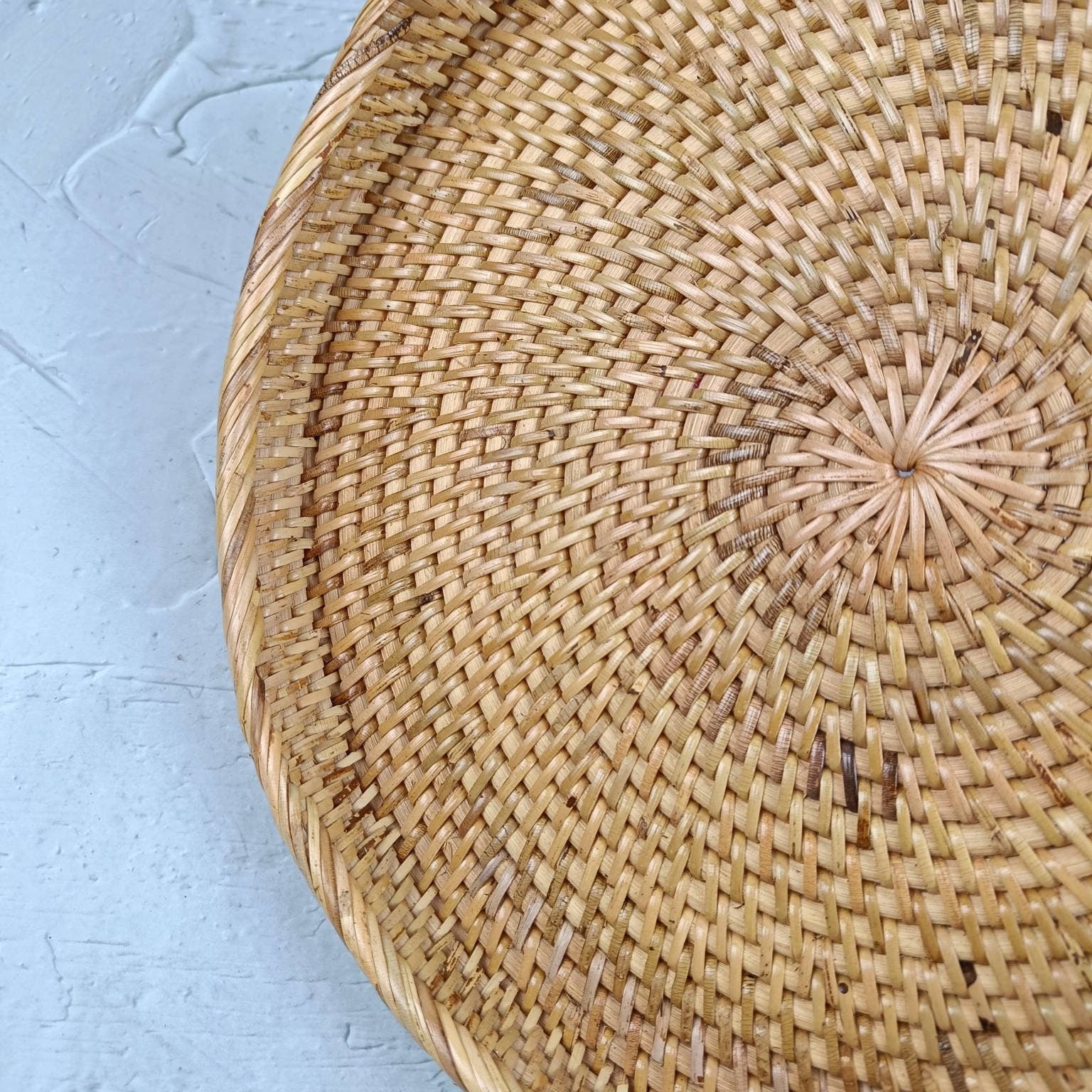 Woven Round Rattan Tray, Boho Tray, Small Round Basket, Wicker Decorative Tray
