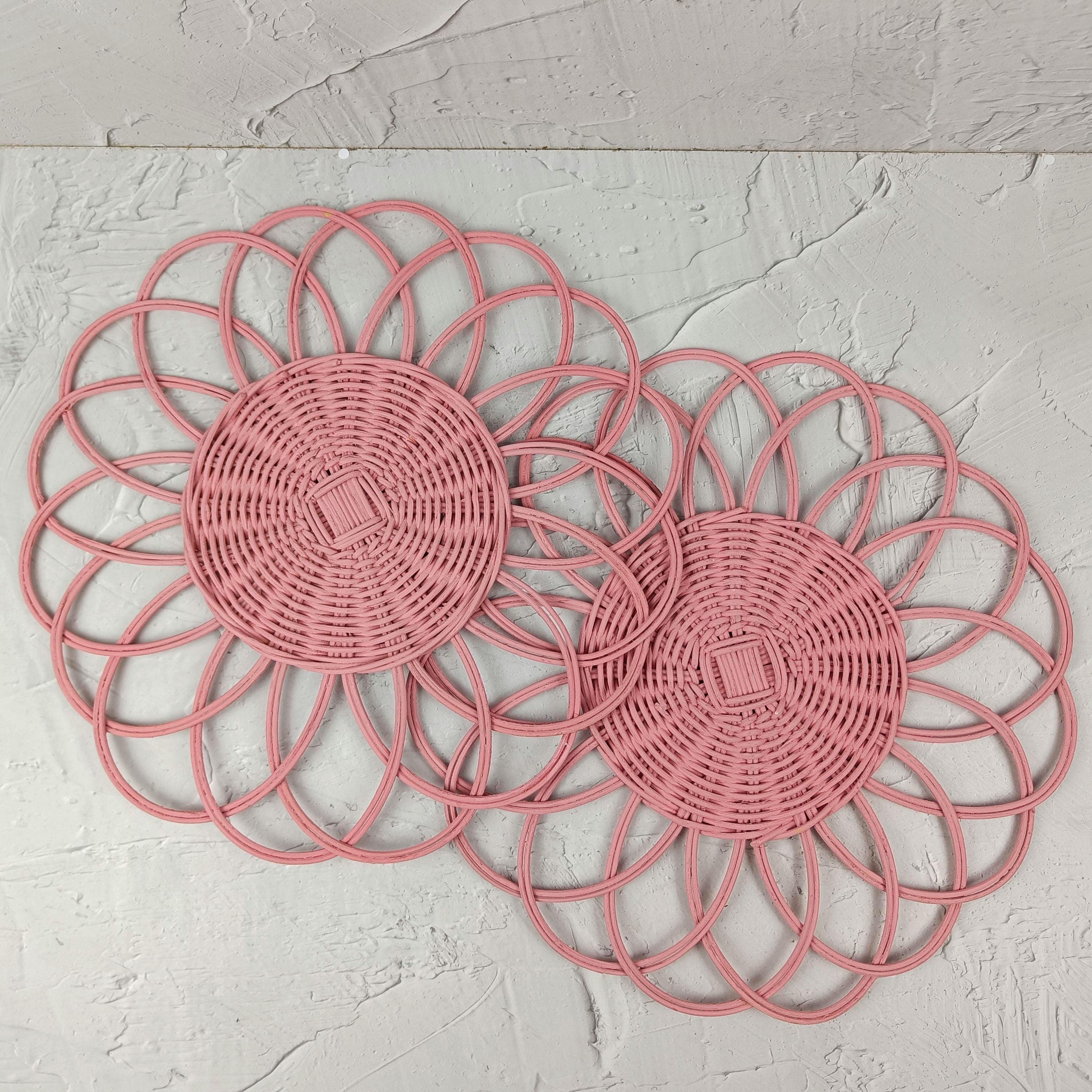 Handwoven Pink Rattan Flower Placemat – Decorative Boho Table Decor, 38cm (15 inch) Large Floral Wicker Mat, Eco-Friendly Home Accent
