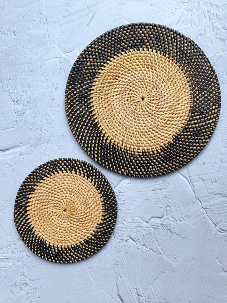 Two Tone Wicker Black and Natural Round Rattan Placemats | Rattan Coaster | Farmhouse Decoration | Boho Table Decor
