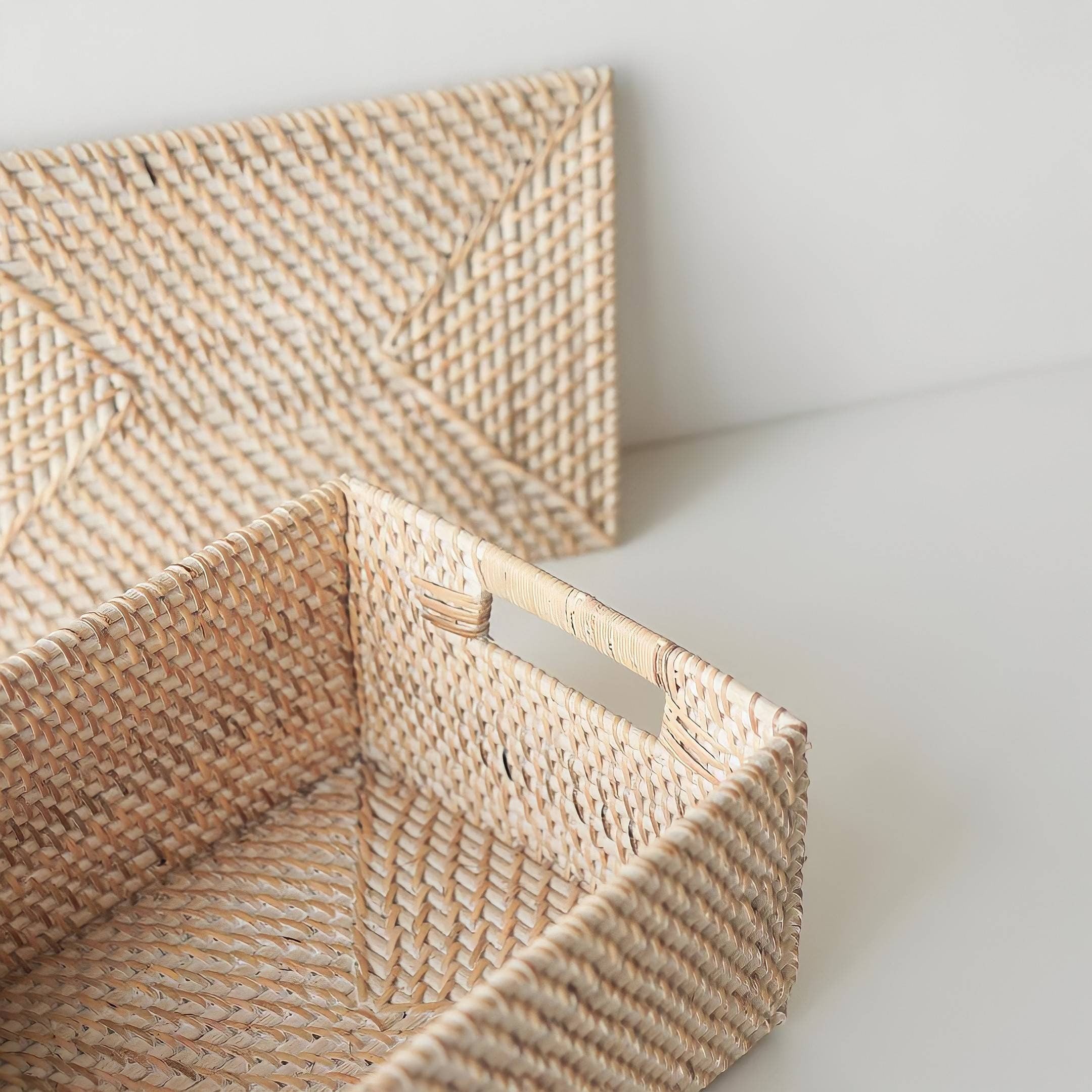 A Pair of White Woven Rattan Storage Box With Lid, Large Organizer Box, Wicker Rectangle Container