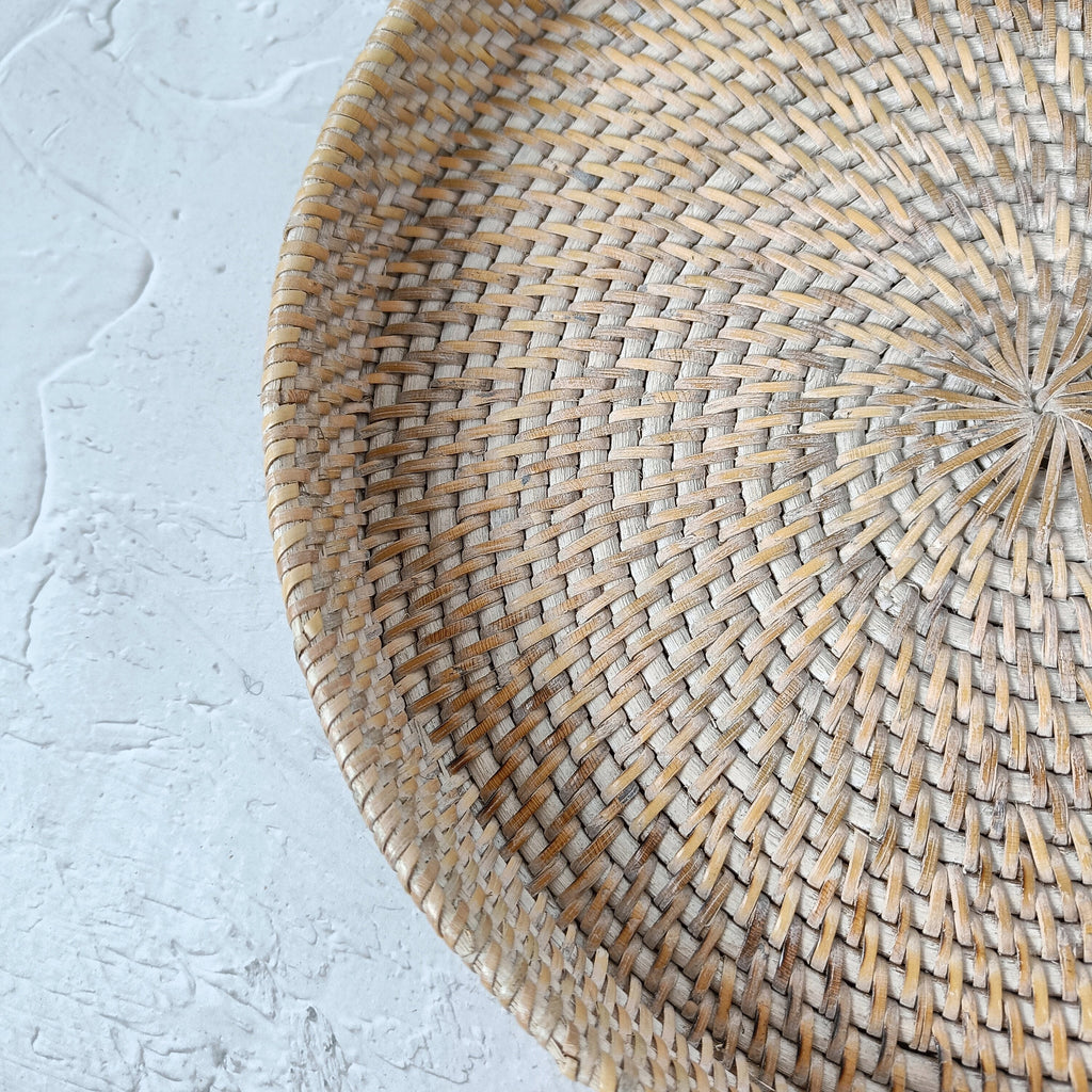 White Woven Round Rattan Tray, Coffee Table Tray, Round Boho Serving Tray for Table, Straw Serving Tray