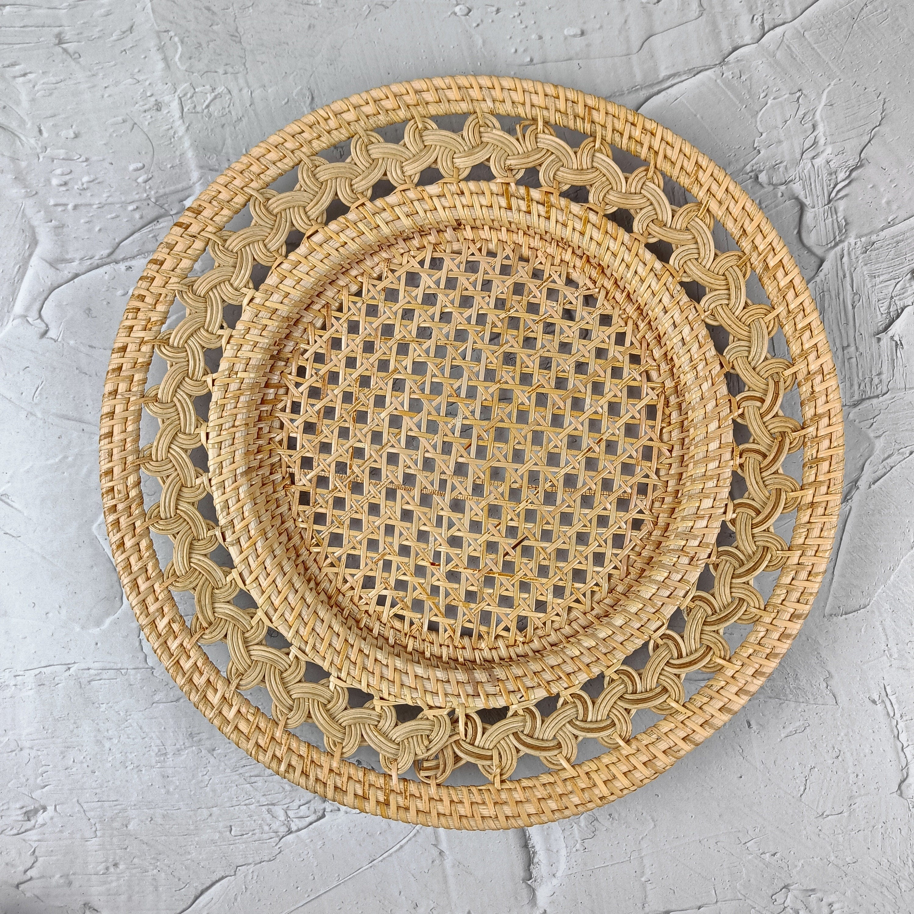GENDIS Rattan Charger Plates With Natural Color, Decorative Plate Set for Table Decor, Wedding Centerpieces and Decoration