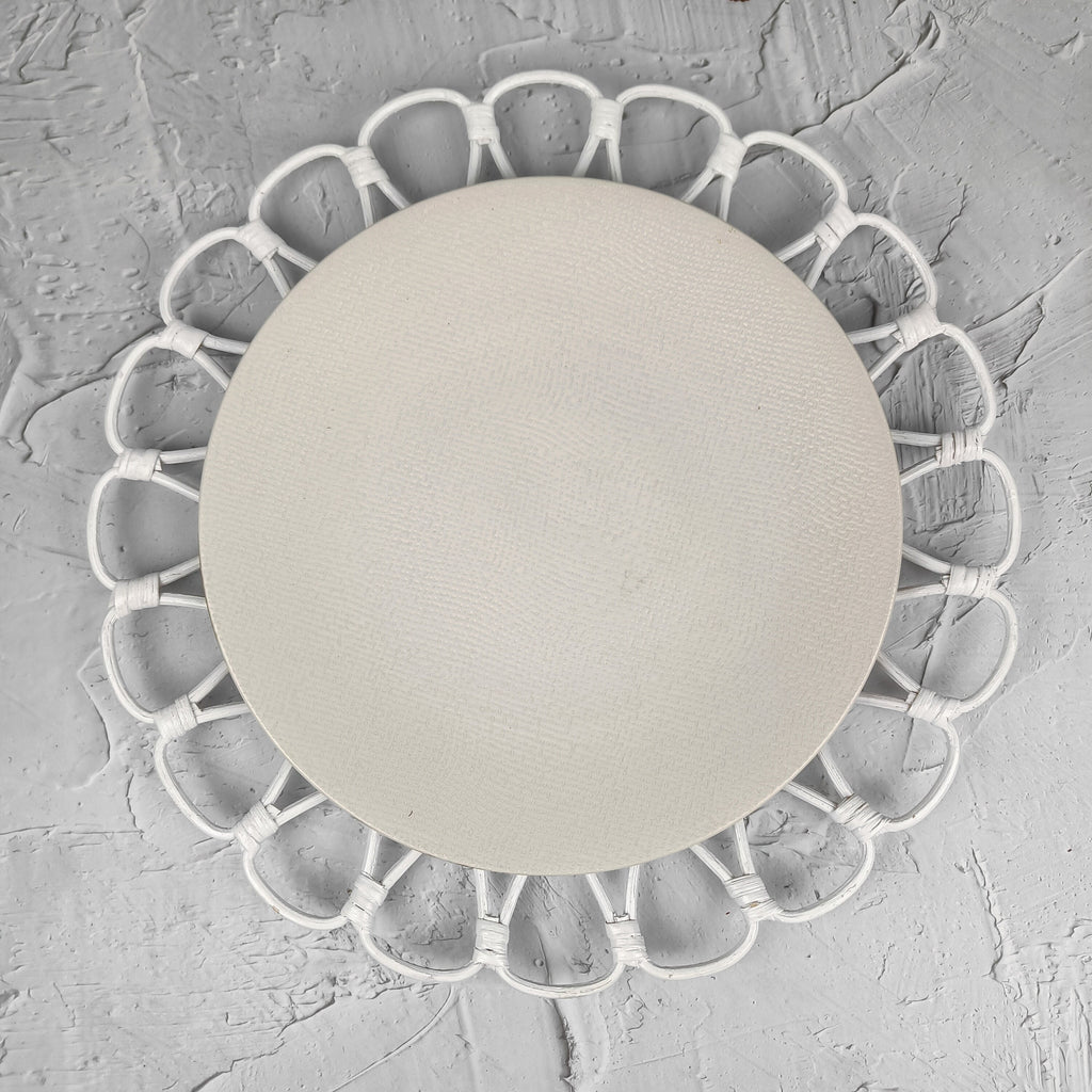 White Flower Shaped Rattan Placemat, Boho Hanging Wall Decoration, Rattan Charger Plates Set, Wedding Centerpiece