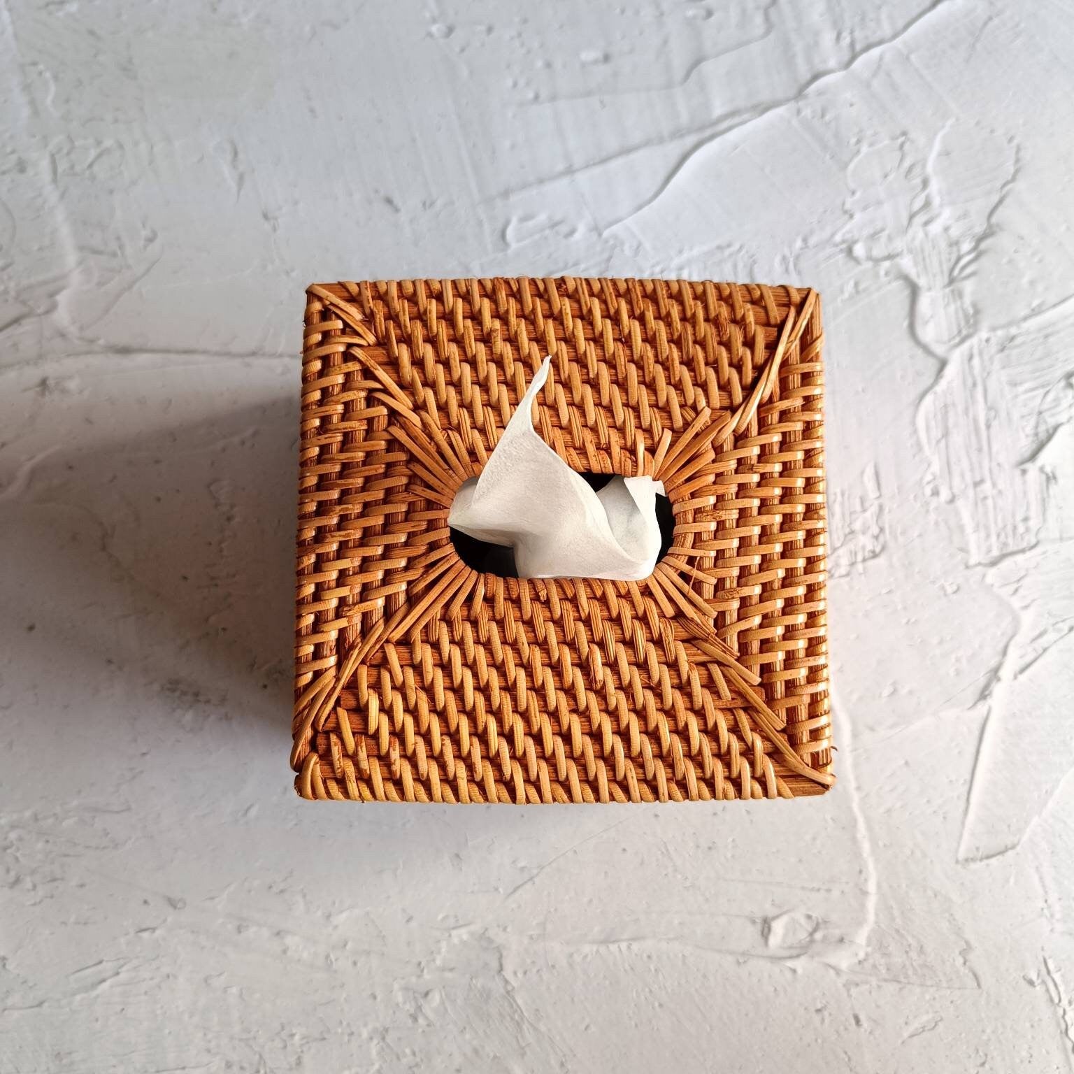 Brown Rattan Square Tissue Box Cover, Tissue Box for Bathroom Decor, Wicker Napkin Holder