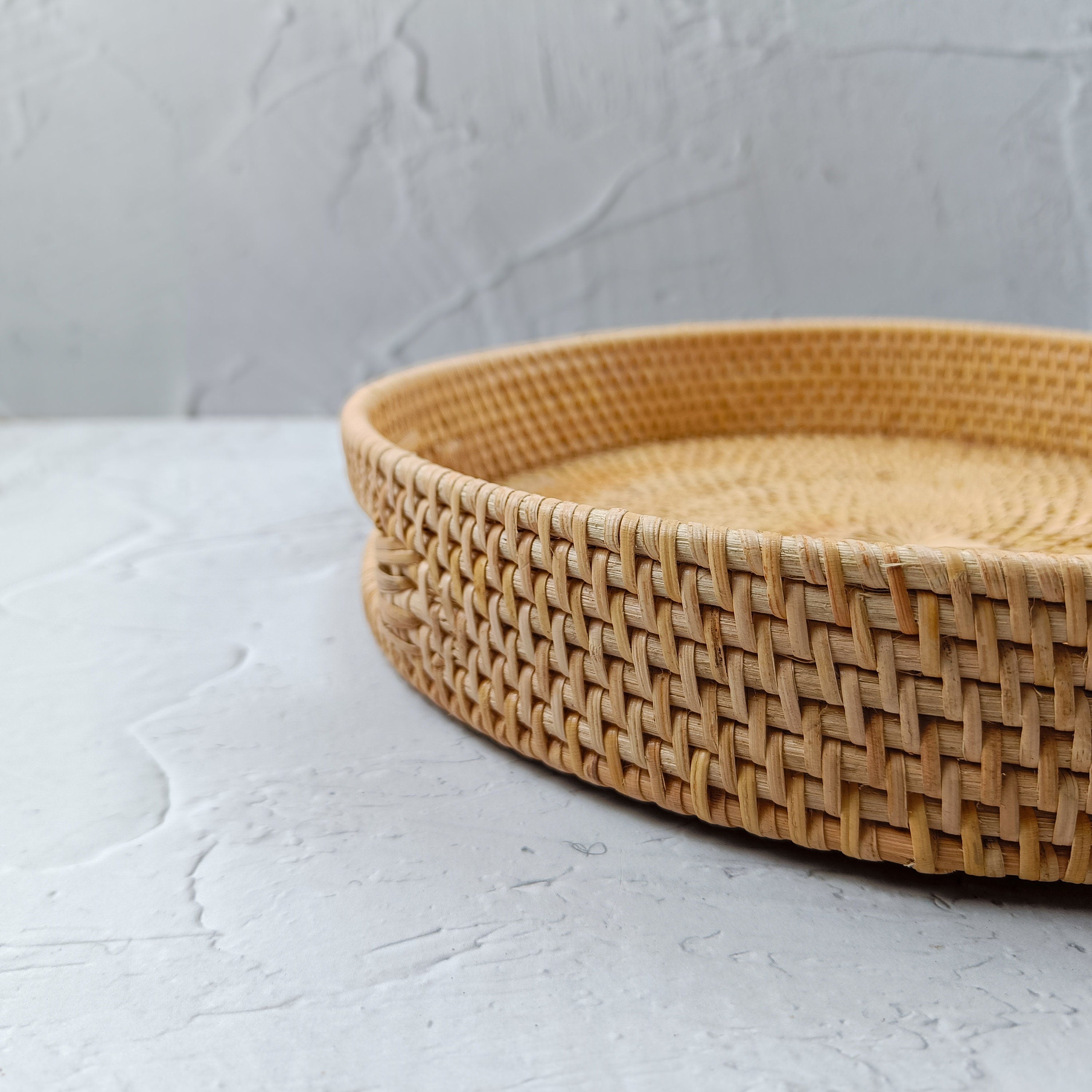Handmade Natural Beige Rattan Tray with Insert Handles – Versatile Round Trays for Any Occasion – Available in 3 Sizes