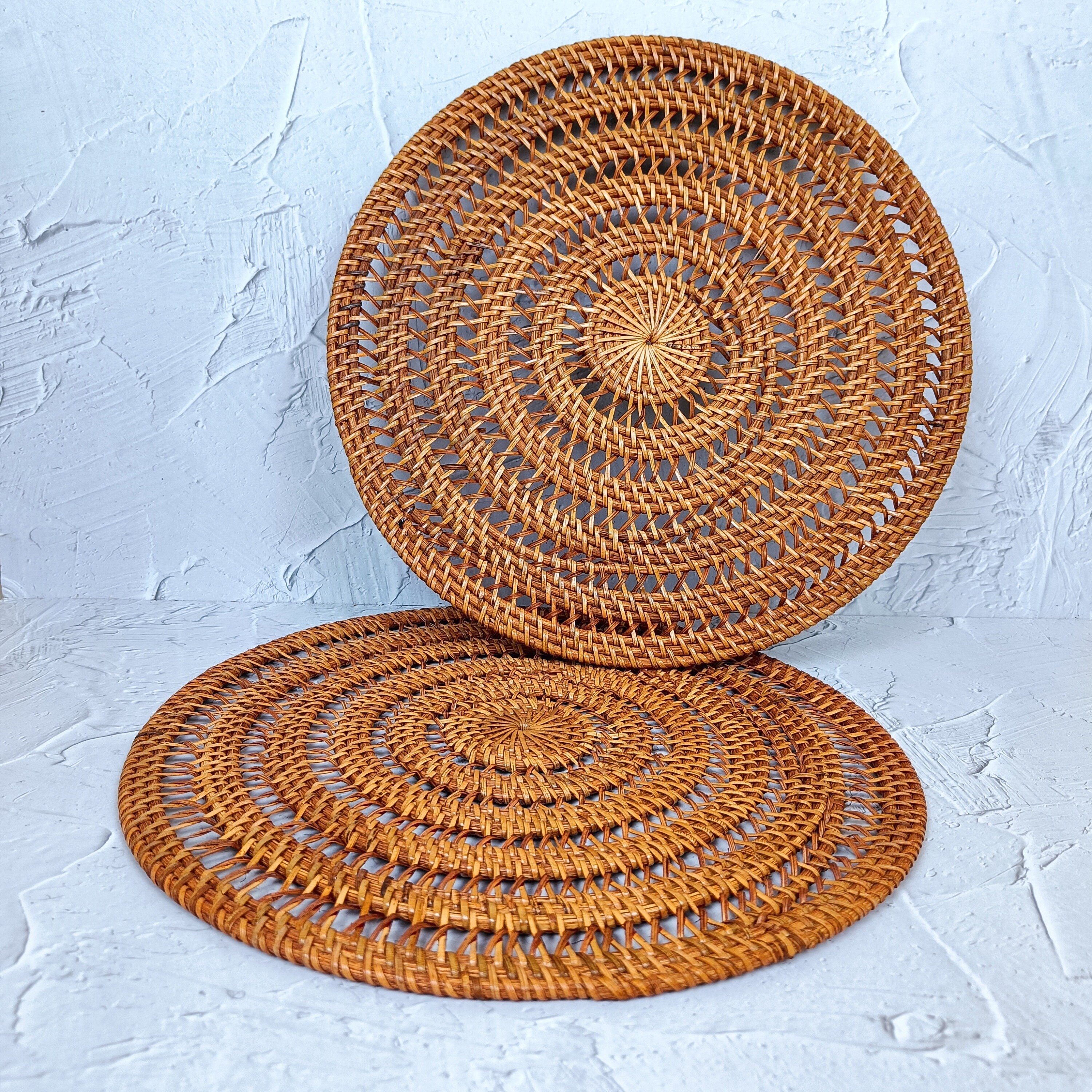 Set of 4 Honey Brown Spiral Round Rattan Placemats, Bohemian Placemats With Mesh Pattern, Home Decor Ideas