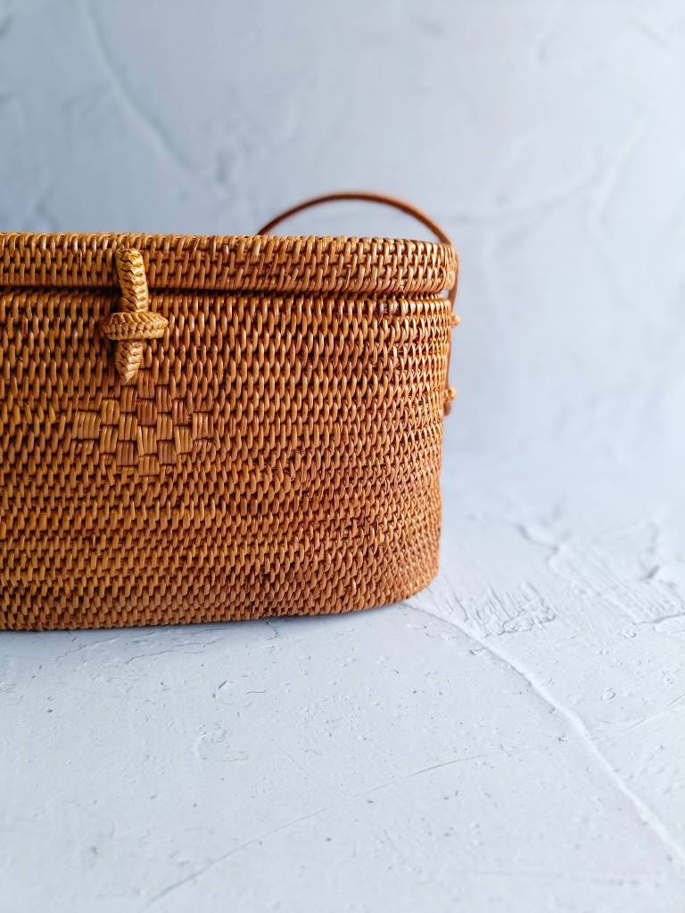 Handmade Bali Oval Rattan Bag With Leather Strap | Ata Bag | Straw Woven Bag | Bohemian Crossbody Bag