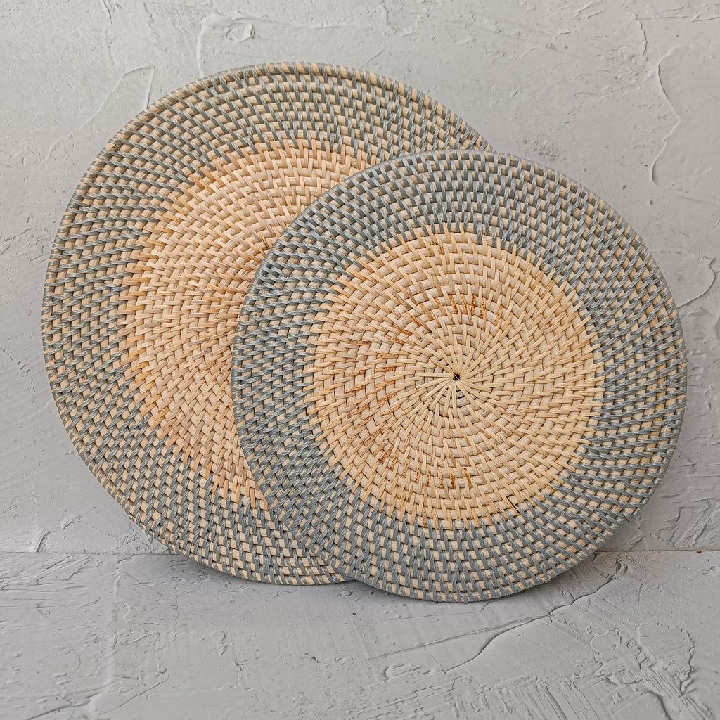Rattan Placemat Set of 4 · Two Tone Round Handwoven Table Mat · Natural & Grey · Boho Artisan Lombok