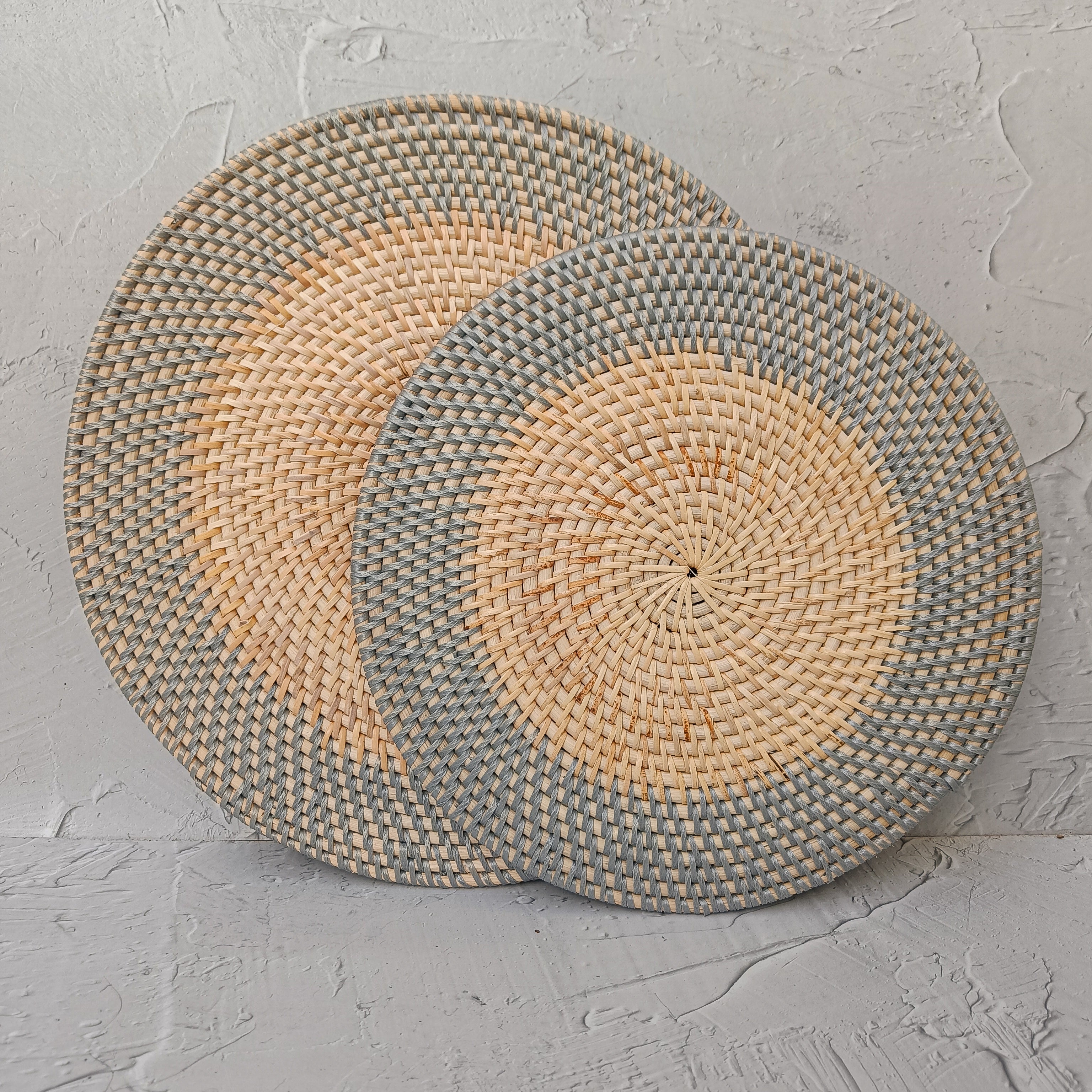 Rattan Placemat Set of 4 · Two Tone Round Handwoven Table Mat · Natural & Grey · Boho Artisan Lombok