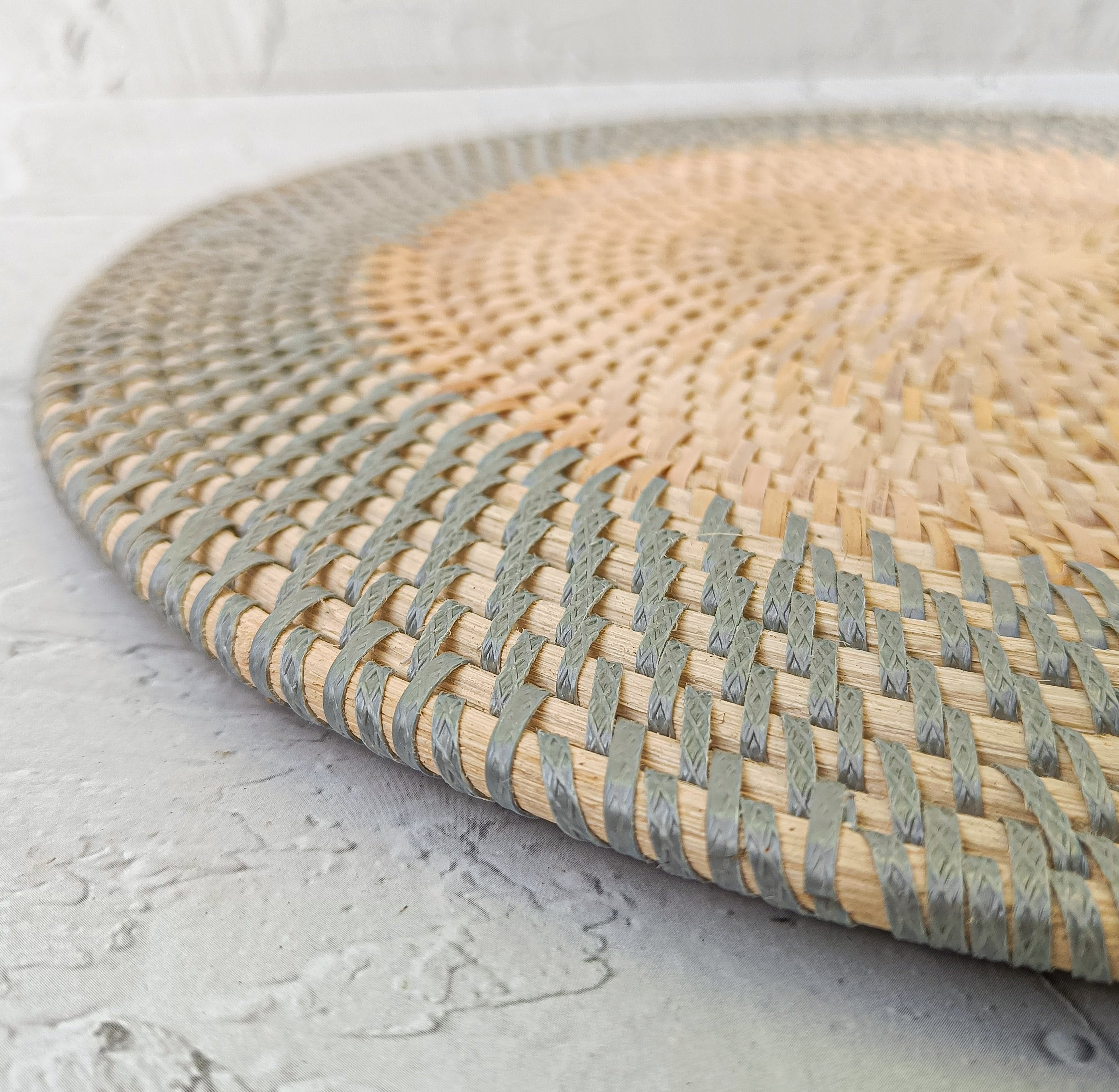 Rattan Placemat Set of 4 · Two Tone Round Handwoven Table Mat · Natural & Grey · Boho Artisan Lombok